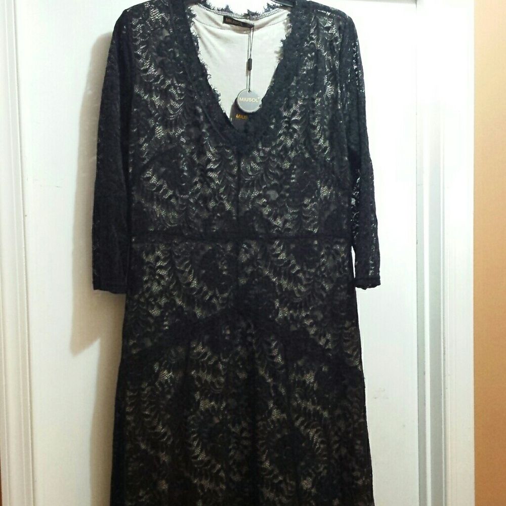 Black Lace Maxi Dress with V-Neck